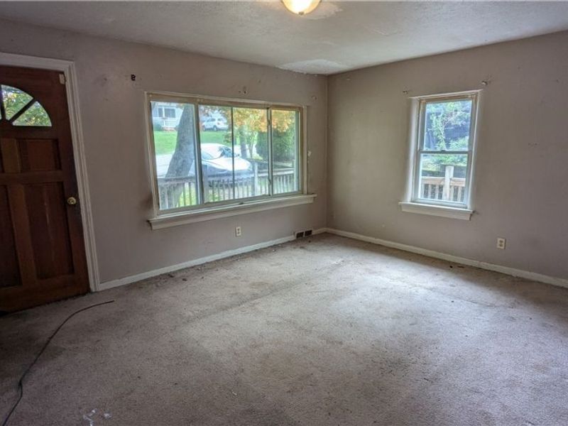 380 Emerald Avenue, Mansfield, OH 44907 Photo 12