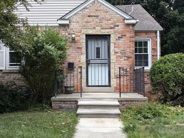 15459 Auburn Street, Detroit, MI 48223