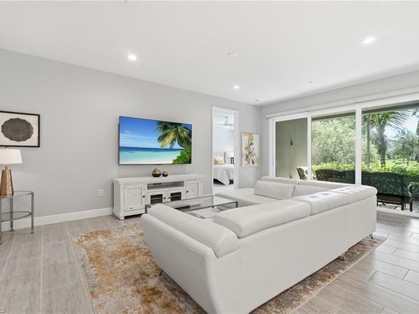 2560 Seychelles DR, Unit 1003, NAPLES, FL 34112