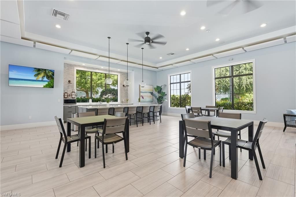 2560 Seychelles Dr, Unit 1003, Naples, FL 34112 Photo