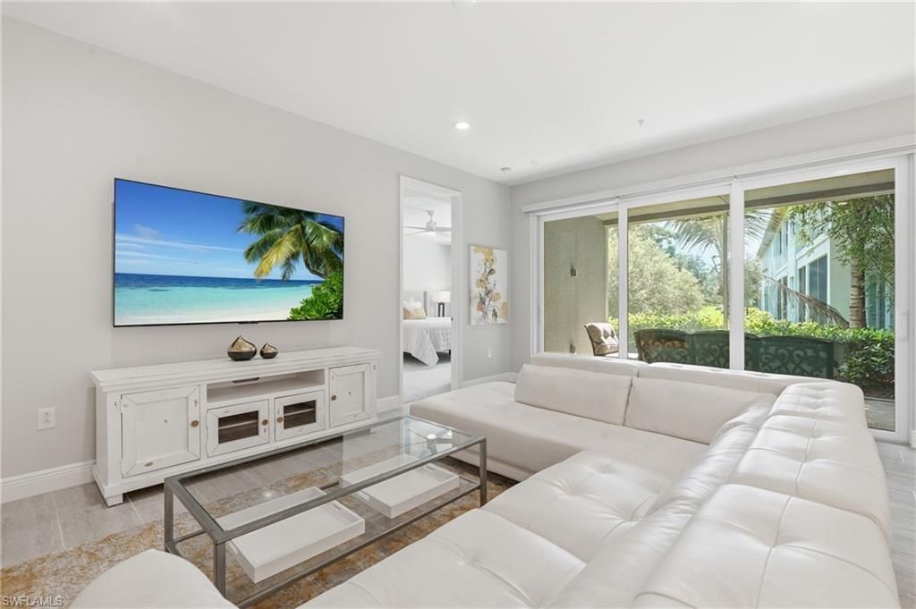 2560 Seychelles Dr, Unit 1003, Naples, FL 34112 Photo