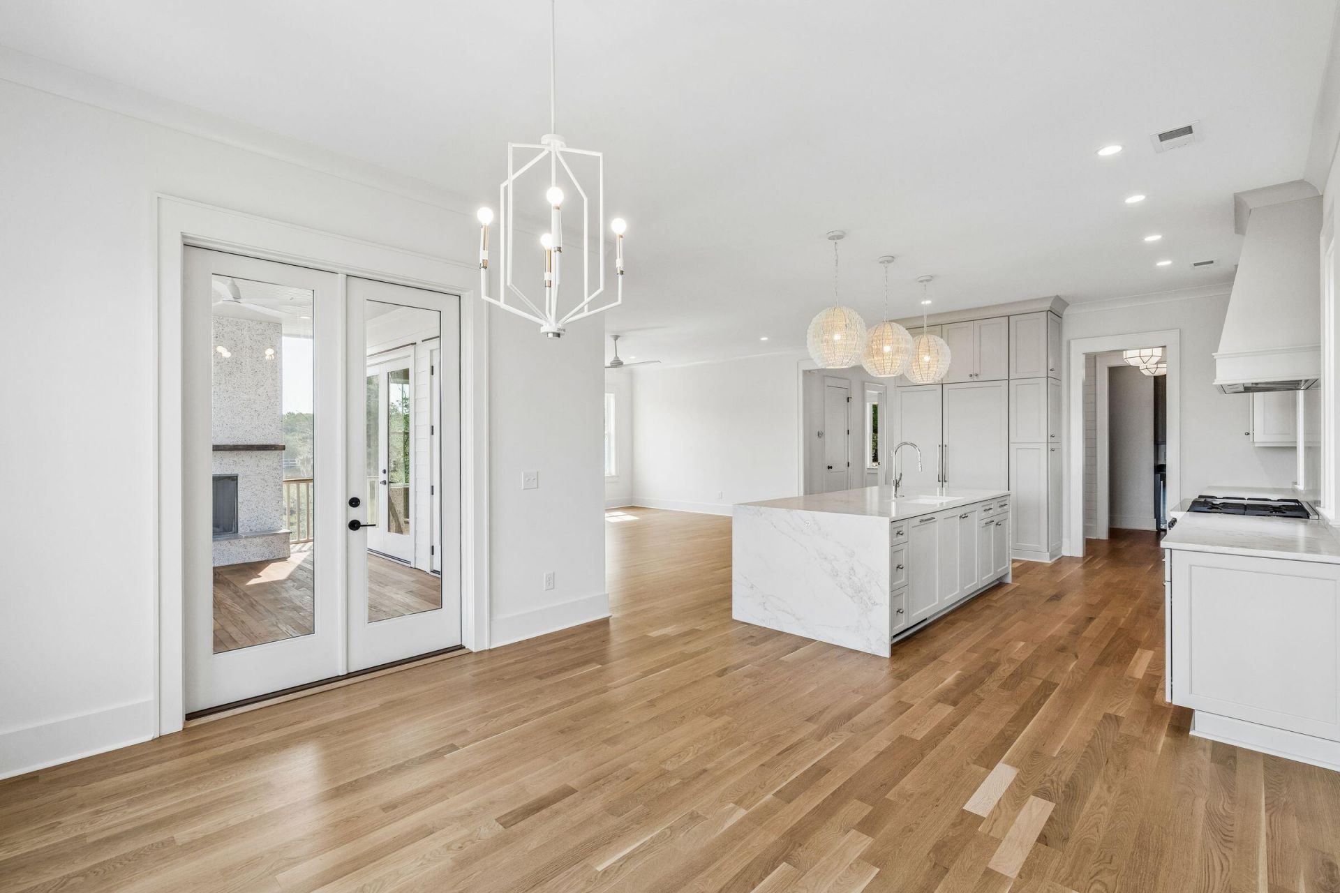 813 Harbour Watch Court Photo 27
