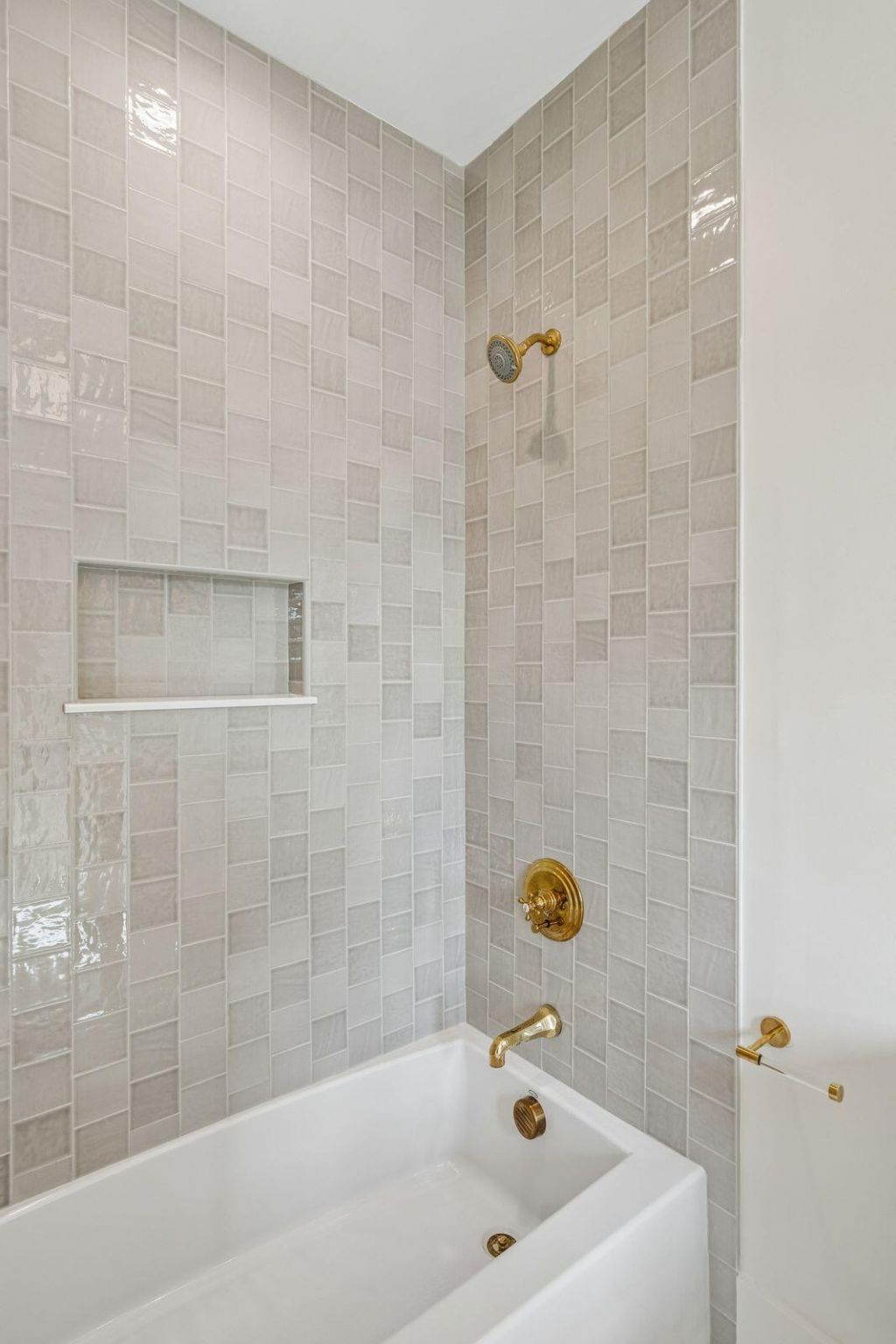 813 Harbour Watch Court Photo 47