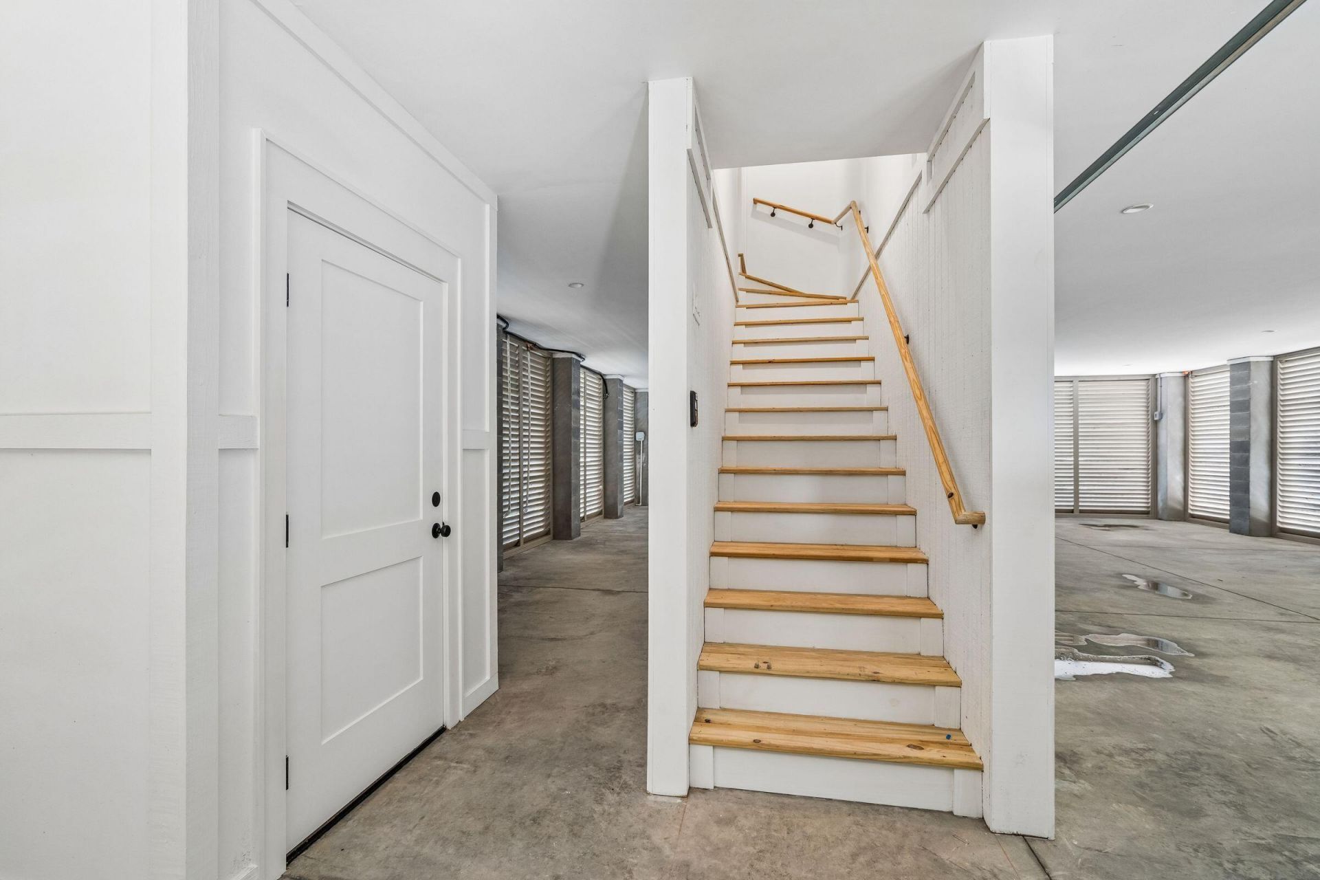 813 Harbour Watch Court Photo 58