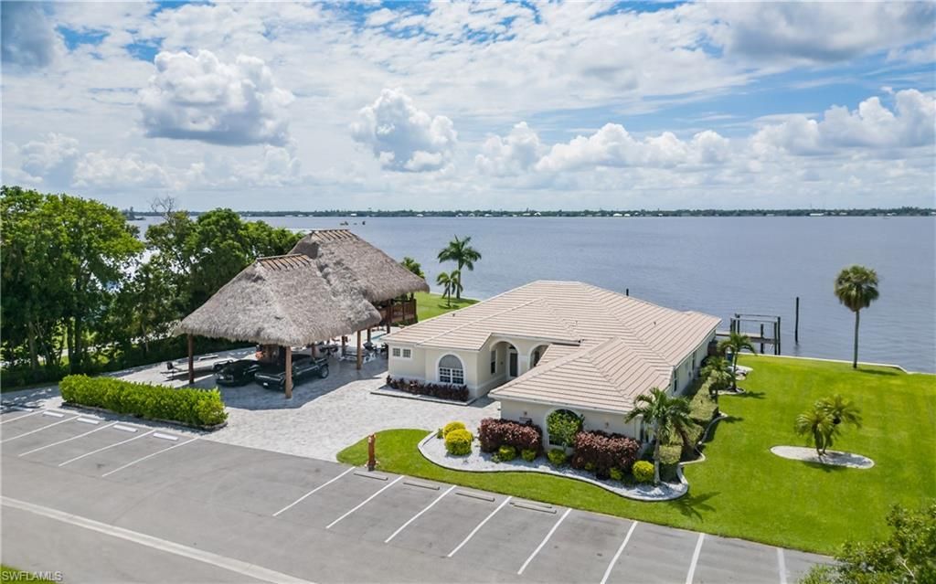 15475 Admiralty Cir , North Fort Myers, FL 33917 Photo