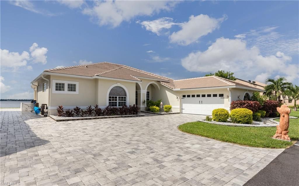 15475 Admiralty Cir , North Fort Myers, FL 33917 Photo
