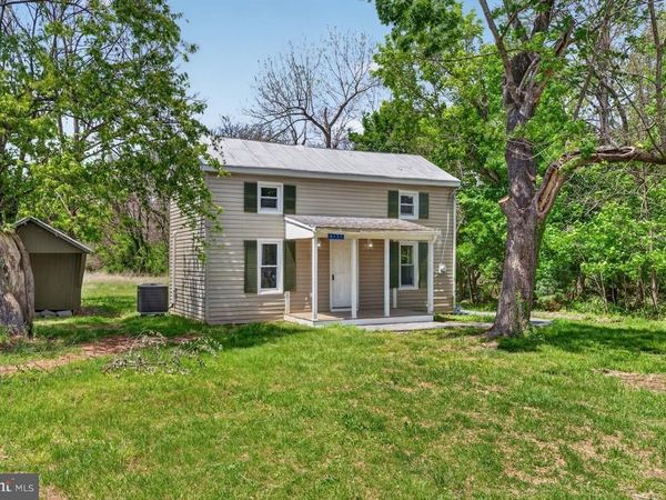 4157 EAST SIDE HWY N, ELKTON, VA 22827