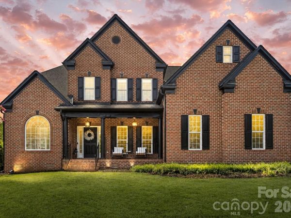 2519 Fallbrook Place NW, Concord, NC 28027