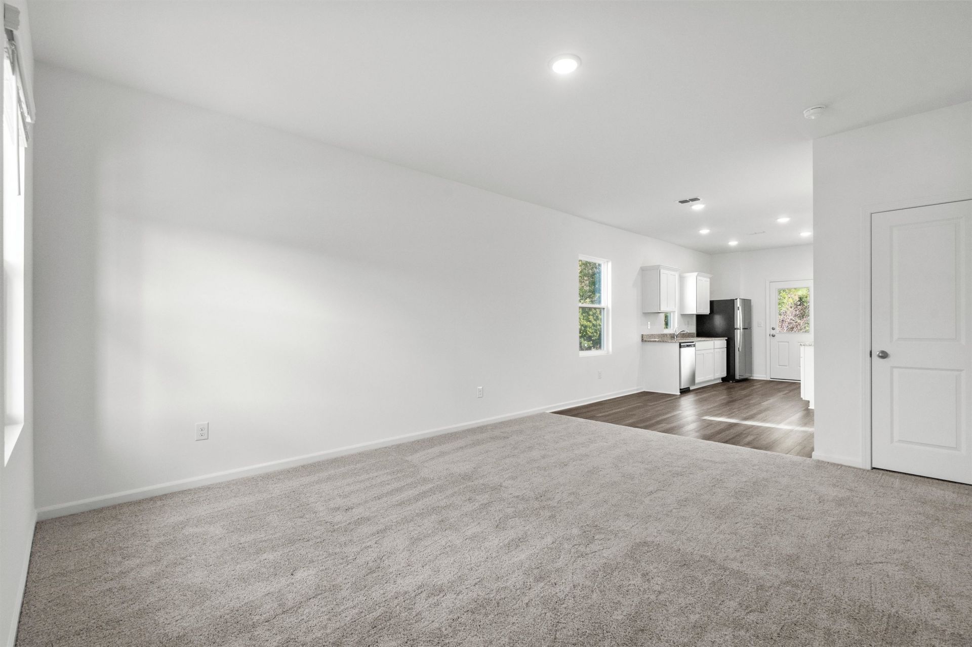 137 Covey Rise Dr Photo 13