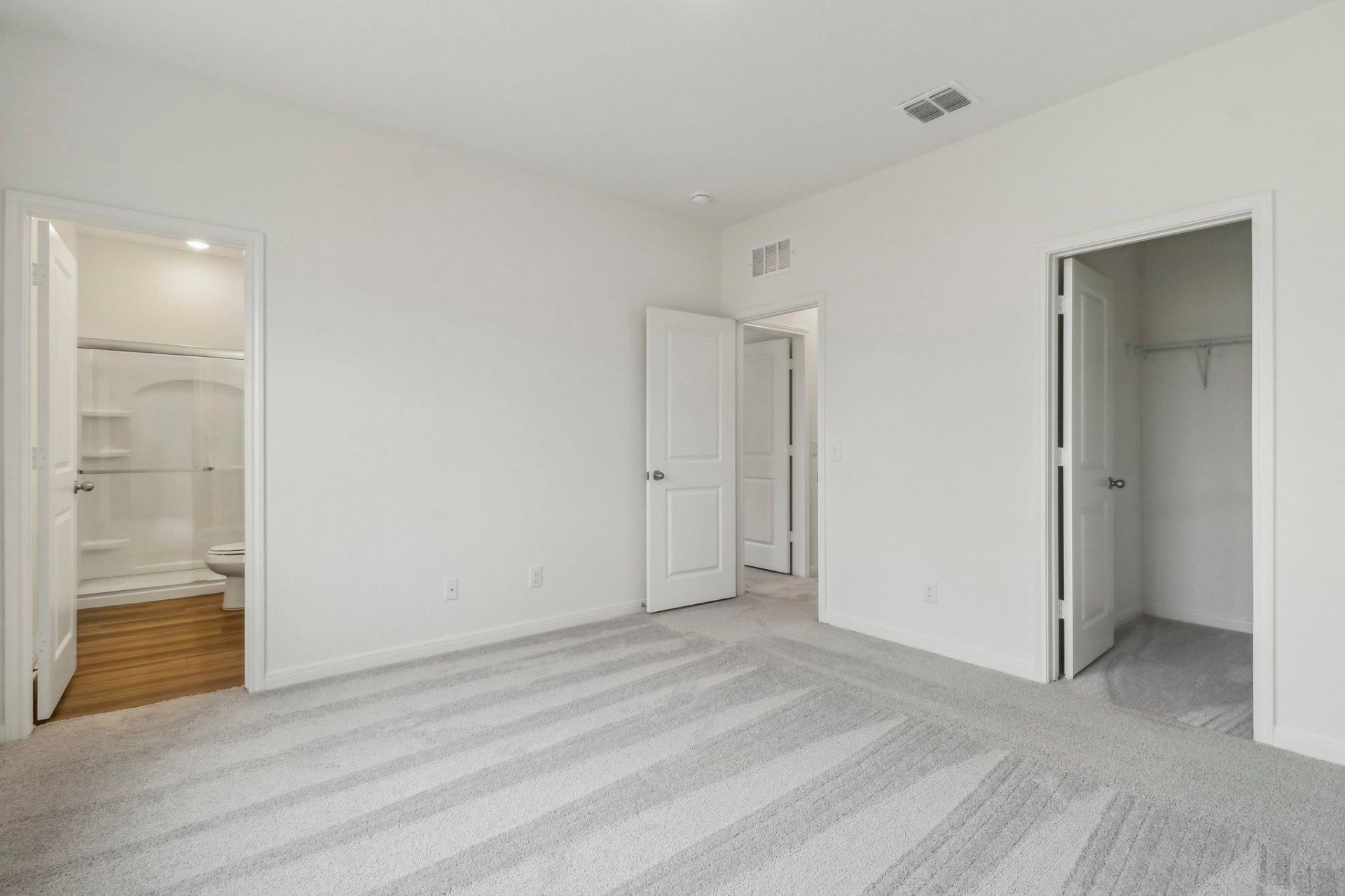 137 Covey Rise Dr Photo 16