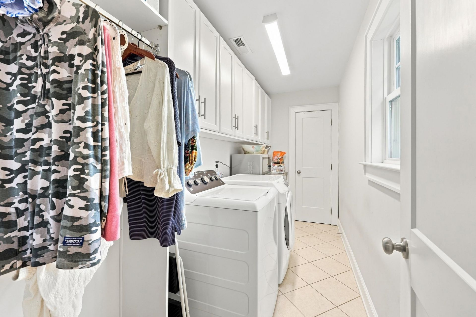 406 Queen St. Photo 24