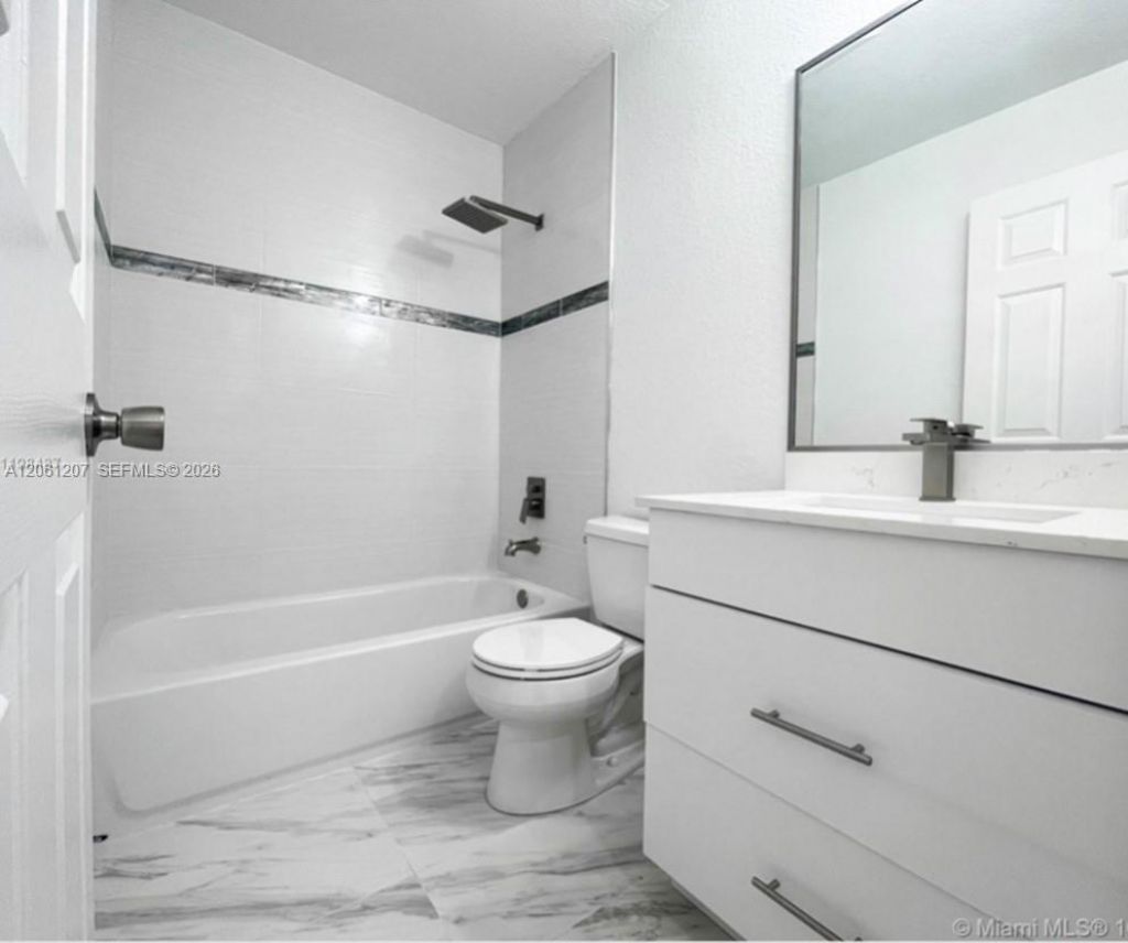 2430 SE 14th Ave, Unit 276, Homestead, FL 33035 Photo