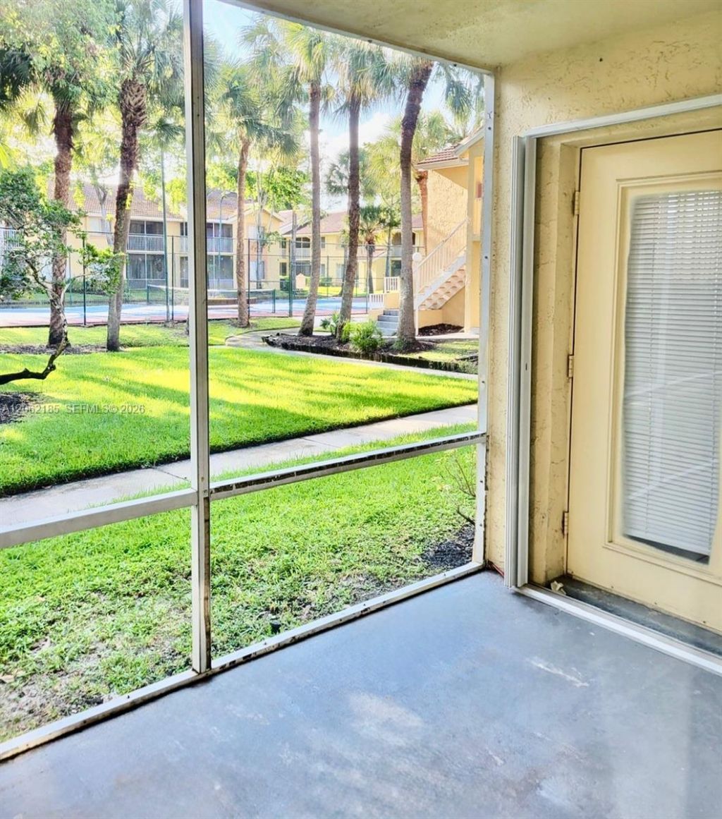 1186 Coral Club Dr, Unit 1186, Coral Springs, FL 33071 Photo