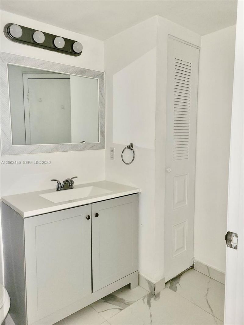 1186 Coral Club Dr, Unit 1186, Coral Springs, FL 33071 Photo