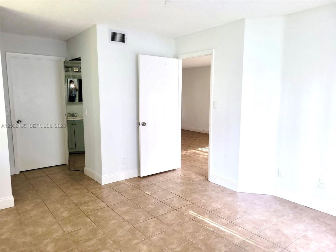 1186 Coral Club Dr, Unit 1186, Coral Springs, FL 33071 Photo