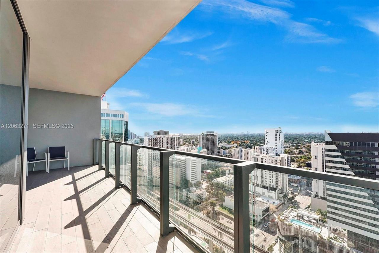 88 SW 7th St, Unit 2106, Miami, FL 33130 Photo