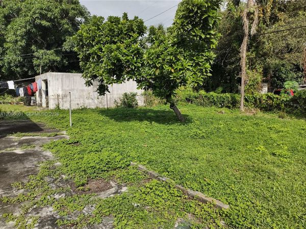 North Miami, FL 33168