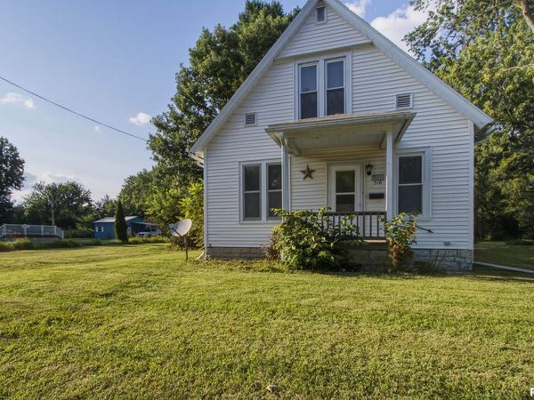 516 W McDonough Street, Macomb, IL 61455