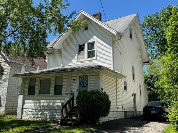 899 Lawton Street , Akron, OH 44320