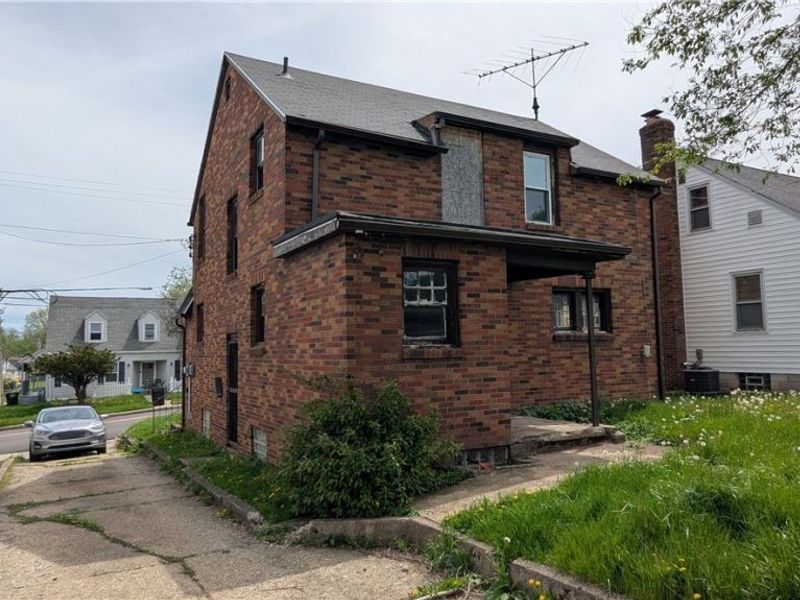 350 Sturges Avenue, Mansfield, OH 44903 Photo 2