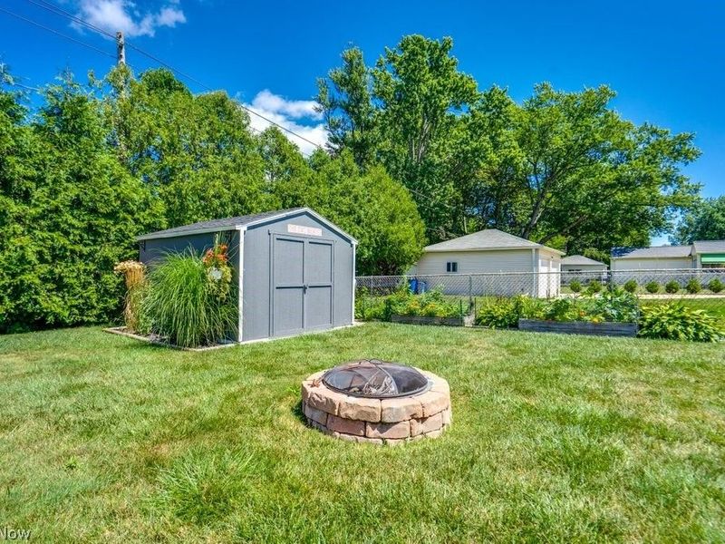 22214 Sandy Lane, Fairview Park, OH 44126 Photo 31