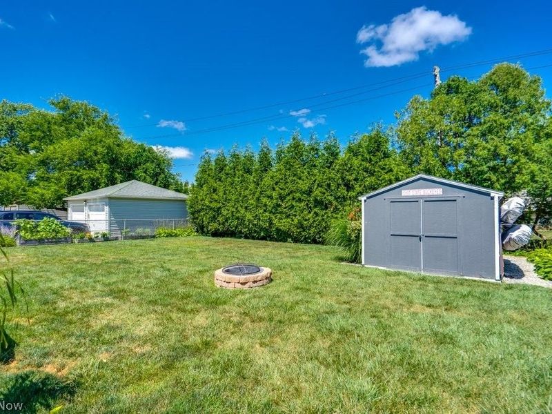 22214 Sandy Lane, Fairview Park, OH 44126 Photo 32