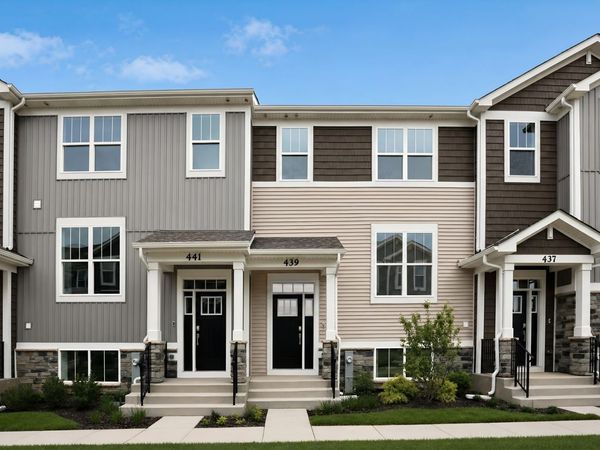 439 Red Oak Circle, Volo, IL 60020
