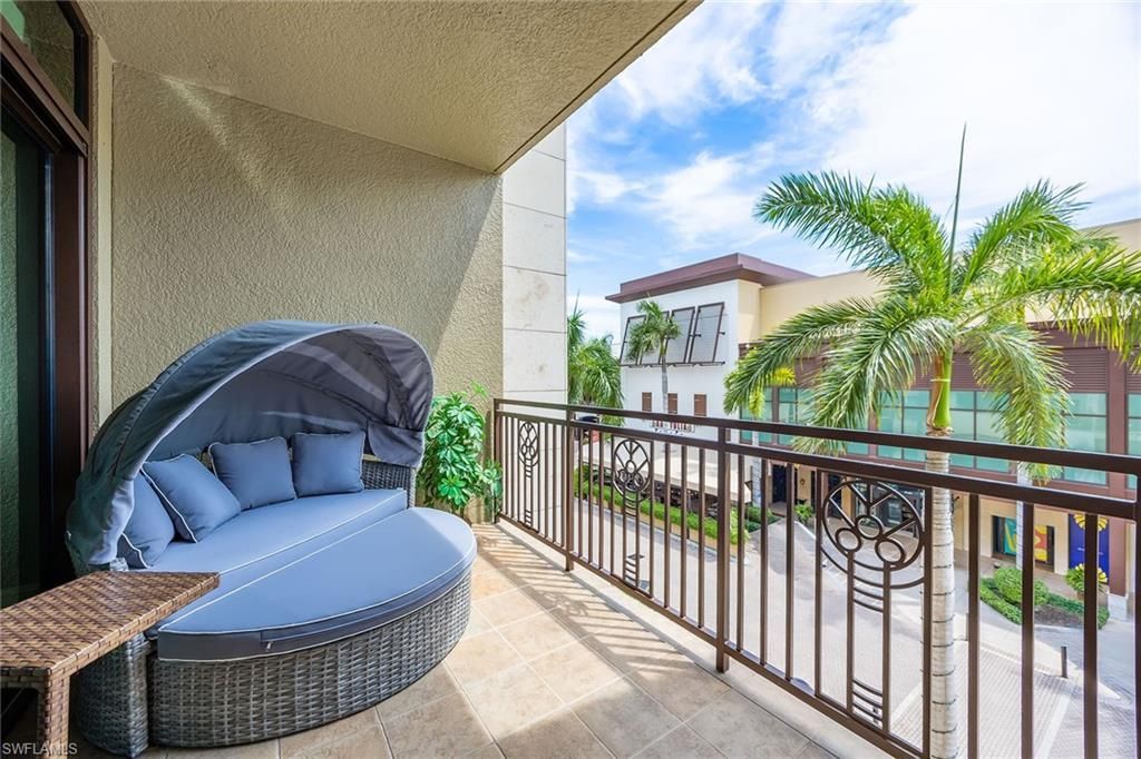 9123 Strada Pl , Unit 7306, Naples, FL 34108 Photo