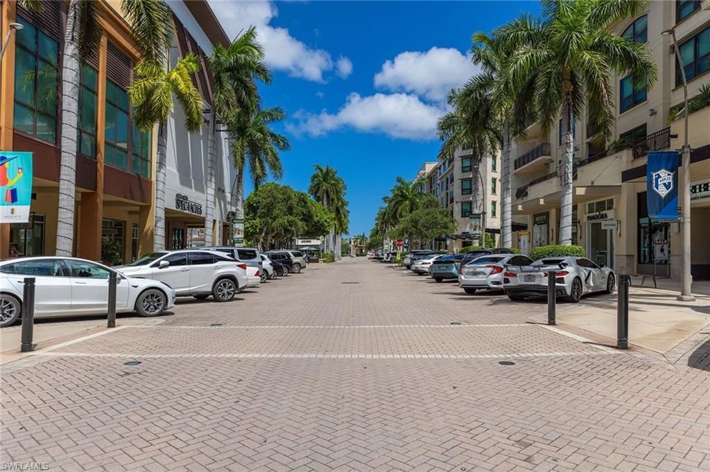 9123 Strada Pl , Unit 7306, Naples, FL 34108 Photo