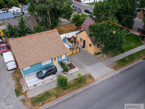 492 G Street, IDAHO FALLS, ID 83402