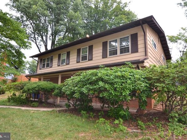 14011 EAGLE COURT , ROCKVILLE, MD 20853