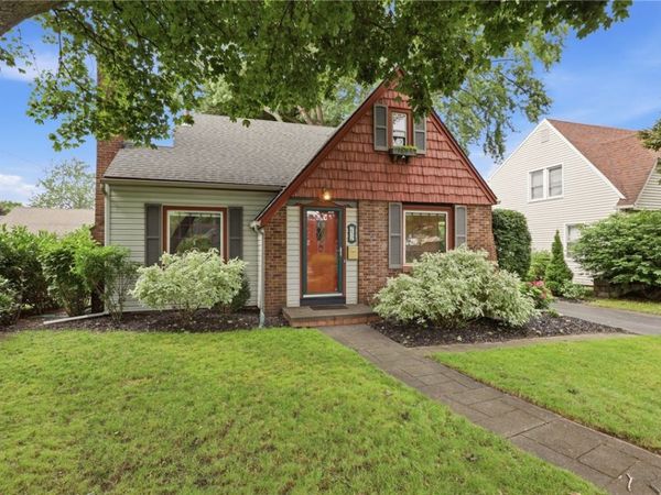 252 Thorncliffe Drive , Rochester, NY 14617