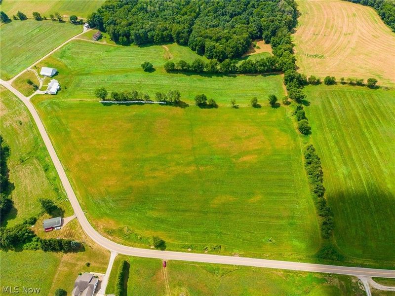 11000 County Road 6, Unit 5, Killbuck, OH 44637 Photo 3