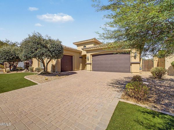 2305 N 156TH Drive, Goodyear, AZ 85395