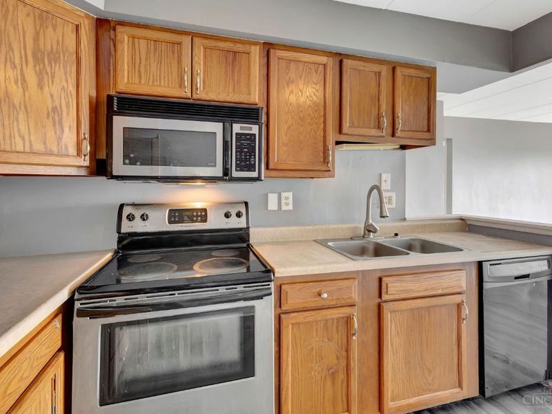 2691 Lehman Road, Unit 16, Cincinnati, OH 45204 Photo 18