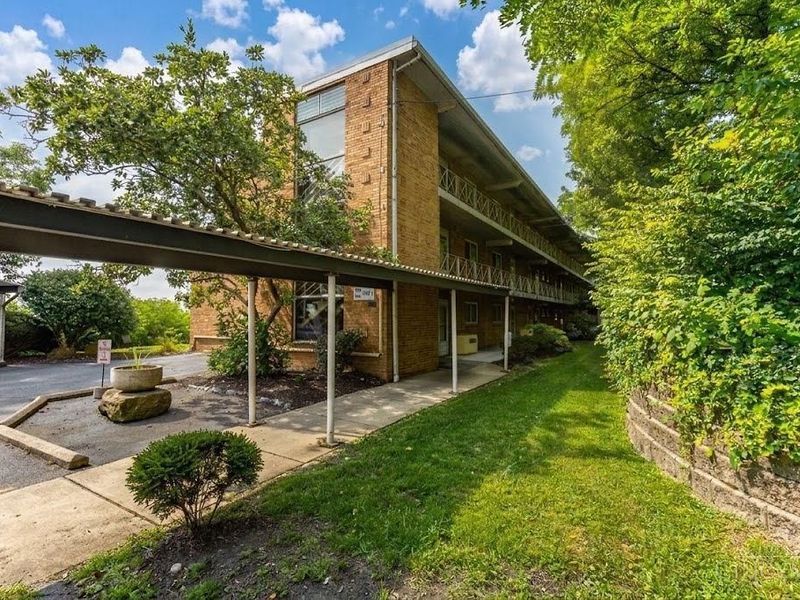 2691 Lehman Road, Unit 16, Cincinnati, OH 45204 Photo 2