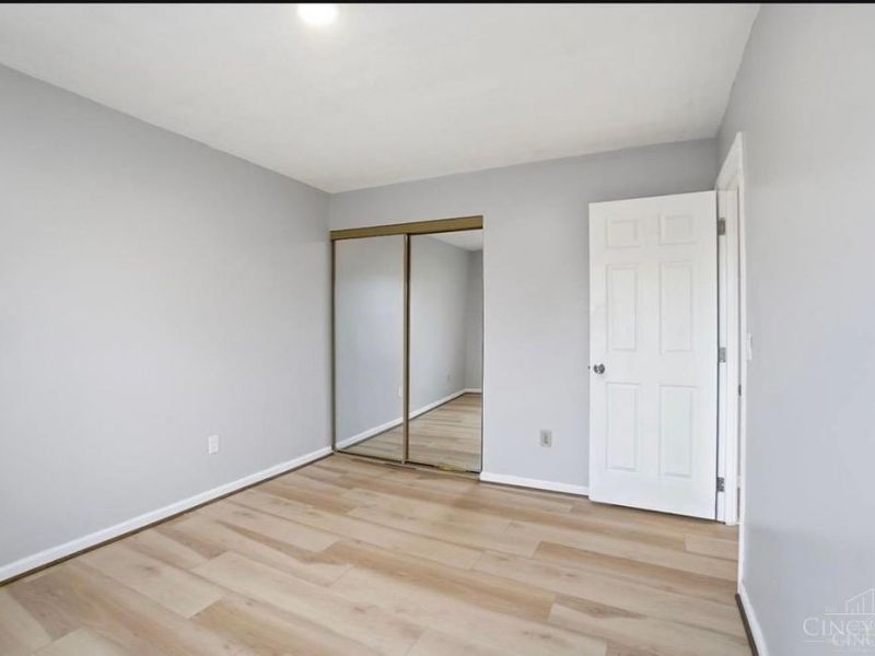 9925 Grasscreek Court, Colerain Township, OH 45231 Photo 18