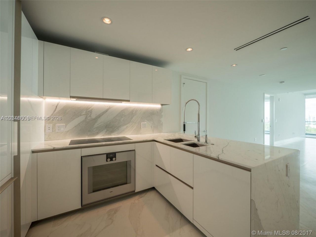 10201 Collins Ave , Unit 1005, Bal Harbour, FL 33154 Photo