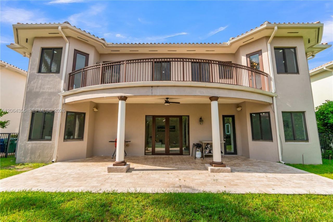 7965 SW 195th St, Cutler Bay, FL 33157 Photo
