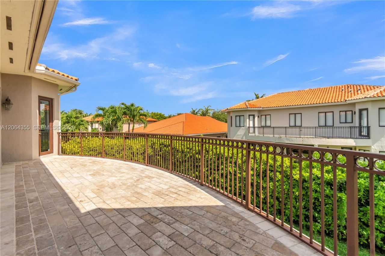 7965 SW 195th St, Cutler Bay, FL 33157 Photo