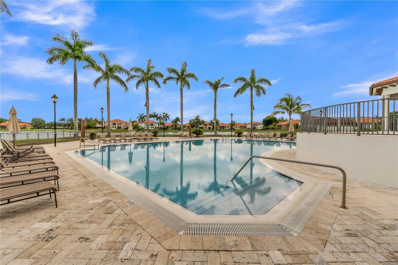 7965 SW 195th St, Cutler Bay, FL 33157 Photo