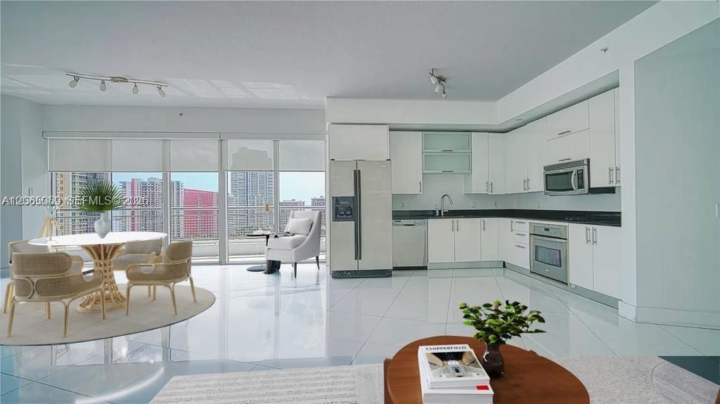 60 SW 13th St , Unit 1600, Miami, FL 33130 Photo