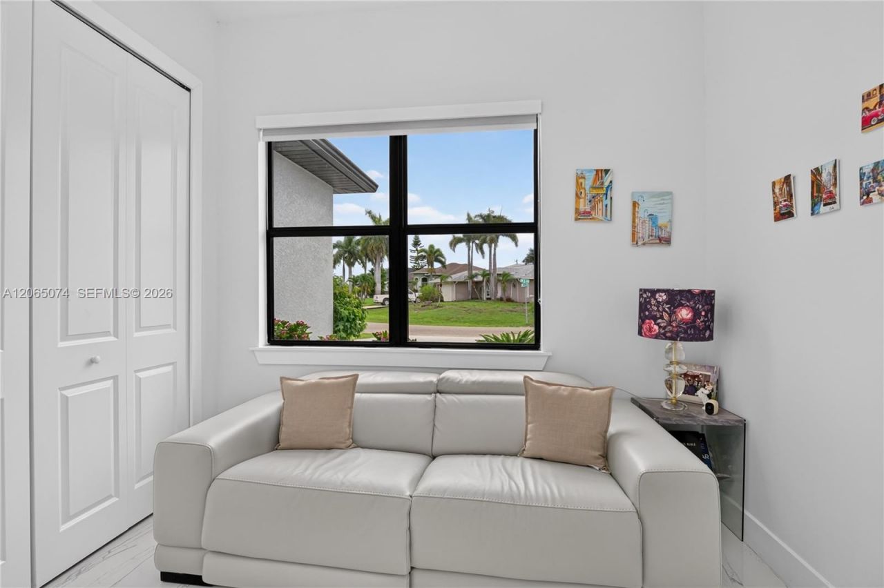 244 NW 15, Cape Coral, FL 33993 Photo