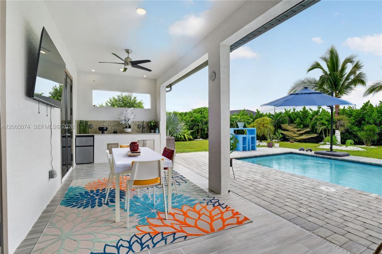 244 NW 15, Cape Coral, FL 33993 Photo