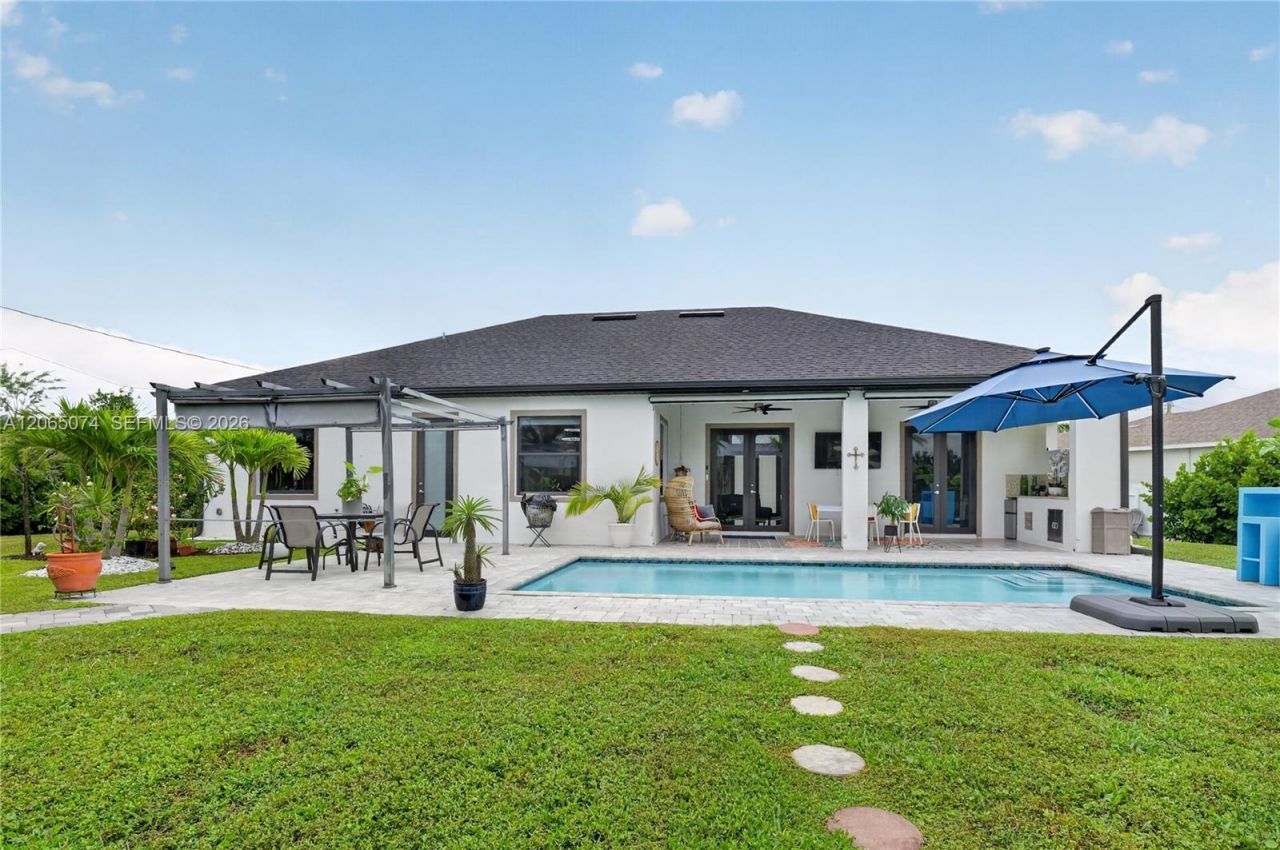244 NW 15, Cape Coral, FL 33993 Photo