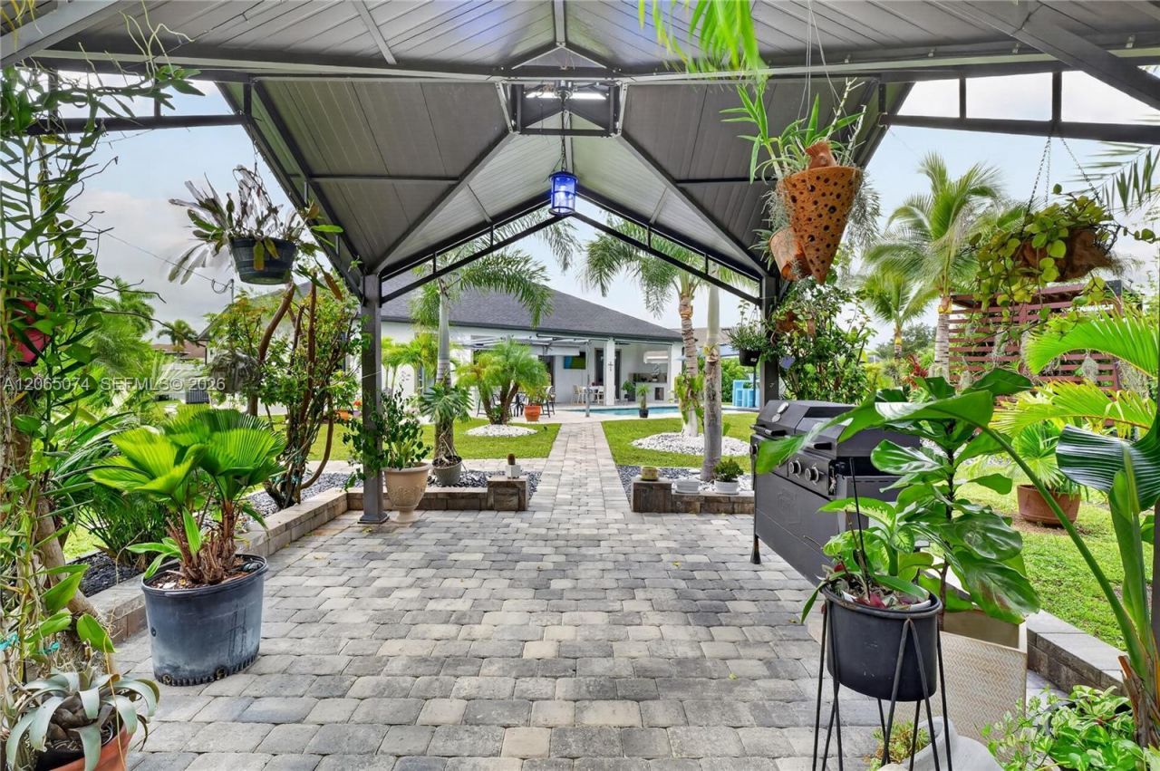 244 NW 15, Cape Coral, FL 33993 Photo