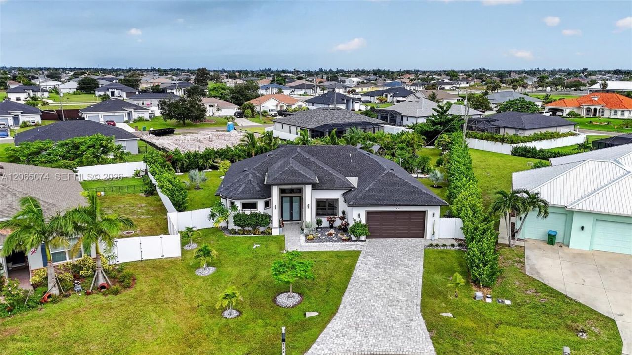 244 NW 15, Cape Coral, FL 33993 Photo