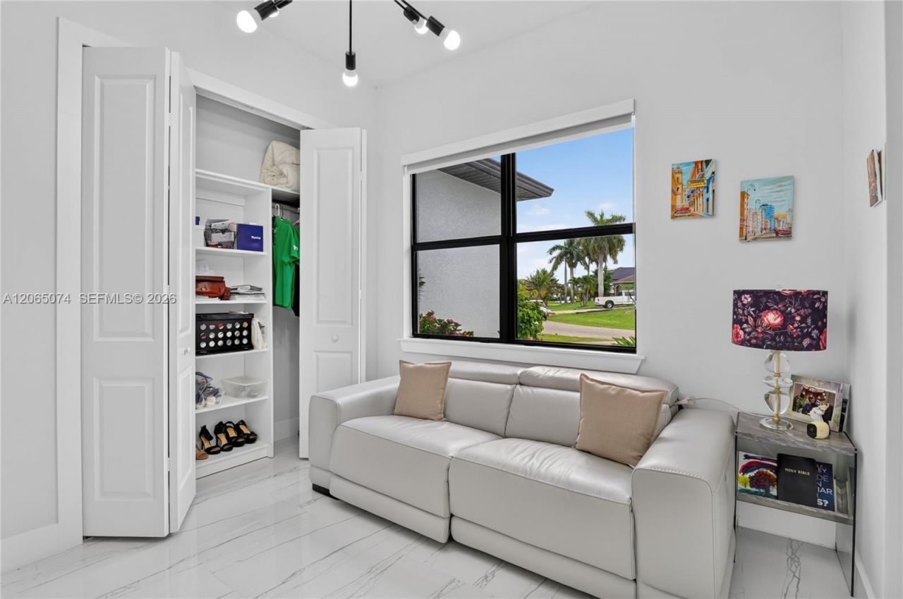 244 NW 15, Cape Coral, FL 33993 Photo