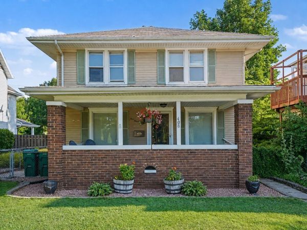 408 W Mishawaka Avenue, Mishawaka, IN 46545