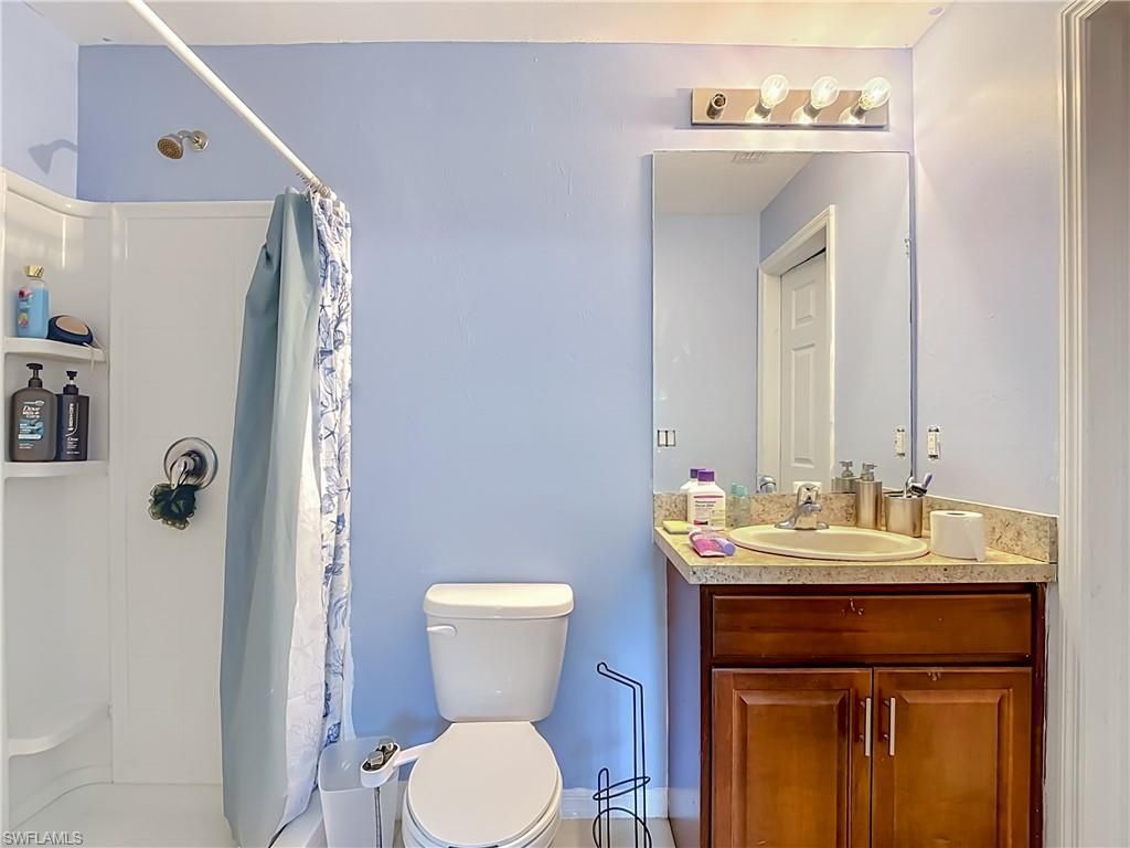 4306 NE 24th Pl , Cape Coral, FL 33909 Photo